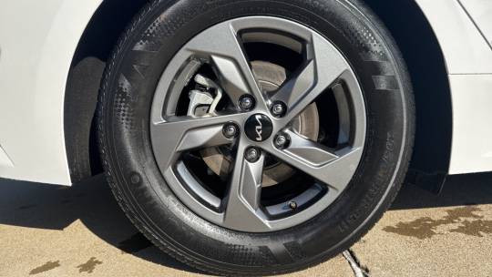 2023 Kia K5