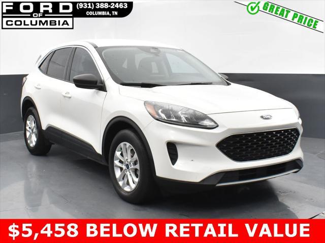 2022 ford escape se