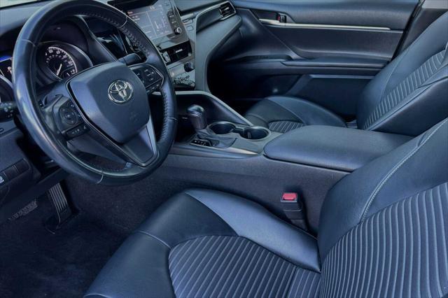 2021 toyota camry se