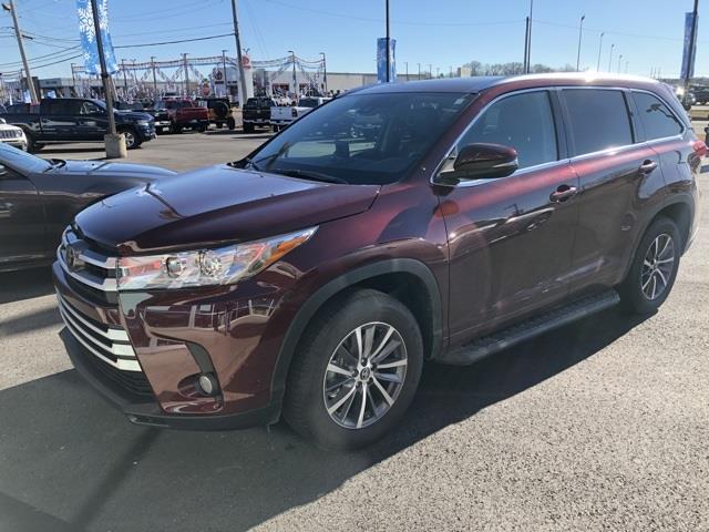 2017 toyota highlander xle xle 4dr suv for sale in russellville, arkansas