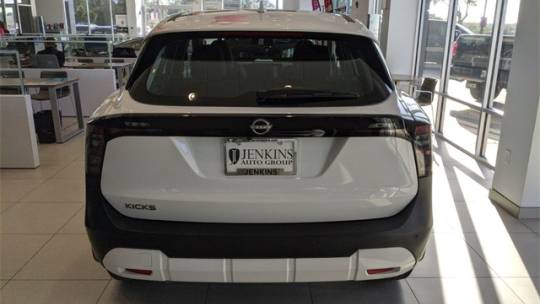 2025 Nissan Kicks