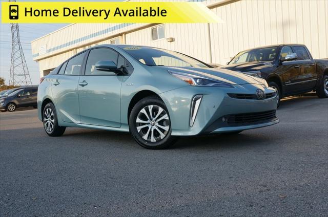 2019 toyota prius le
