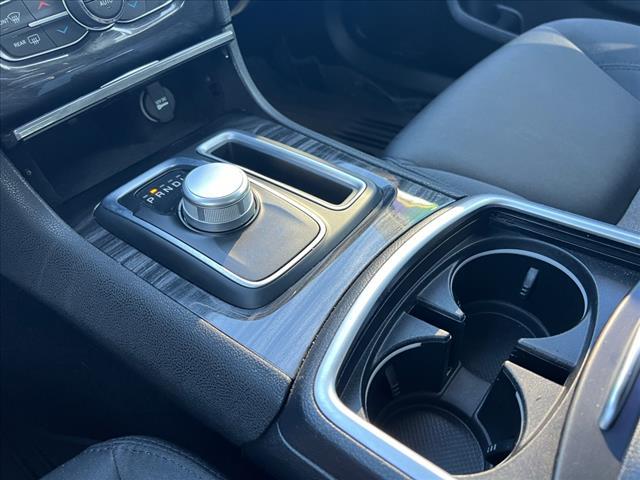 2021 chrysler 300 touring