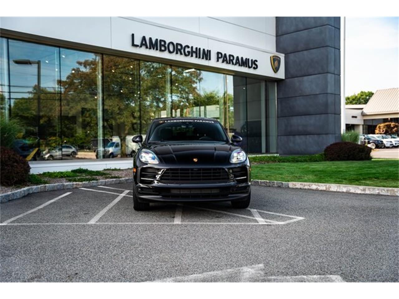 2021 porsche macan