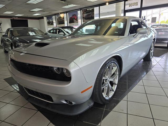 2022 dodge challenger gt