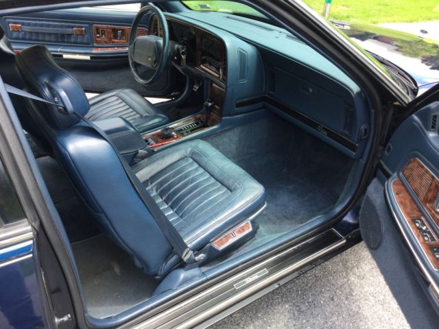 1993 buick riviera luxury coupe 2-door 3.8l no reserve