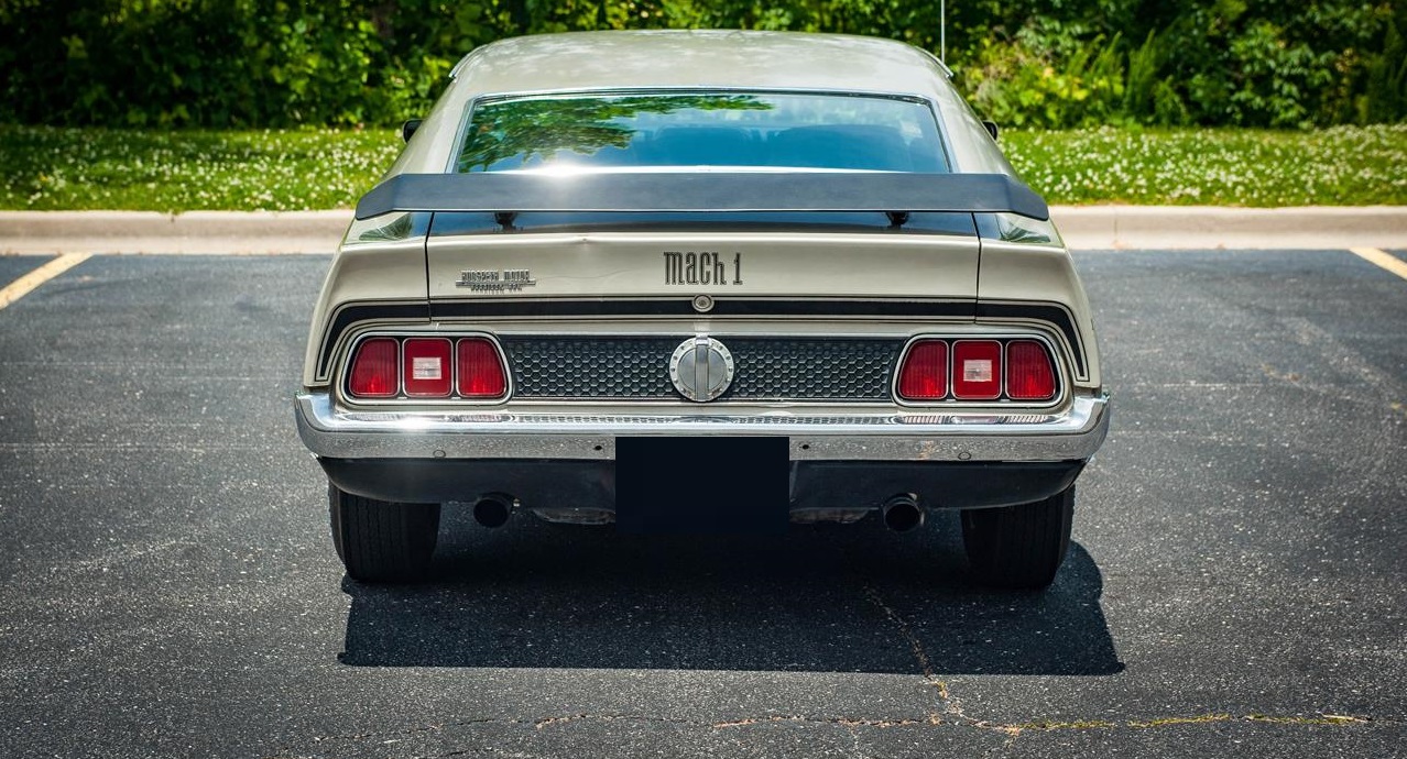 1971 ford mustang