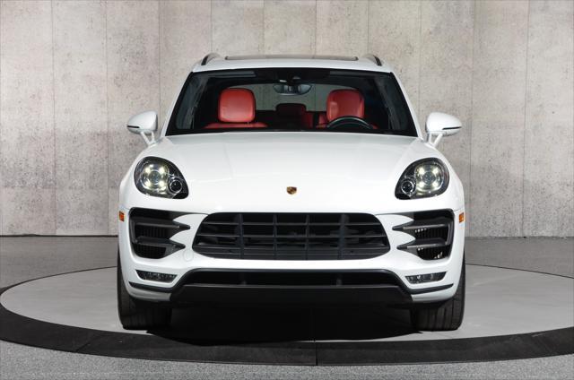 2017 porsche macan turbo w/performance package