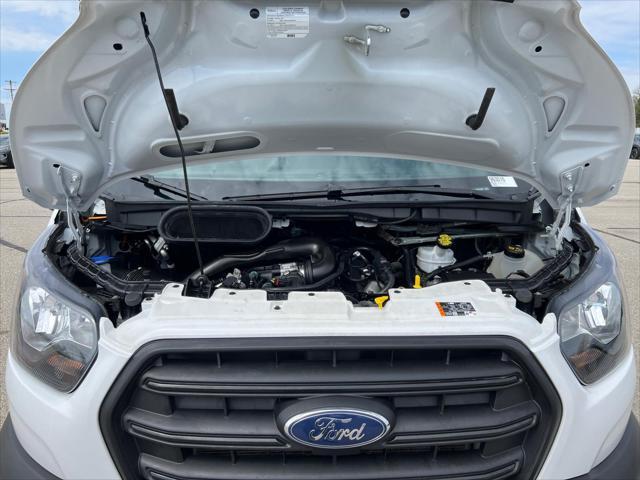 2020 ford transit-150 base