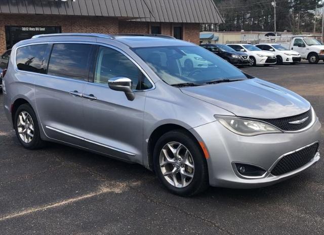 2018 chrysler pacifica limited