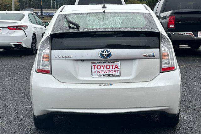 2012 toyota prius plug-in base