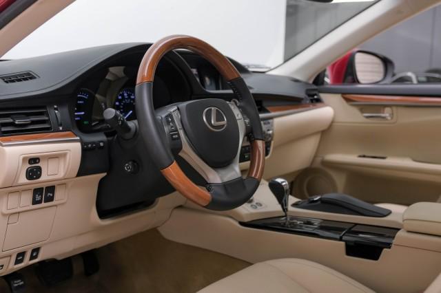 2014 lexus es 300h base