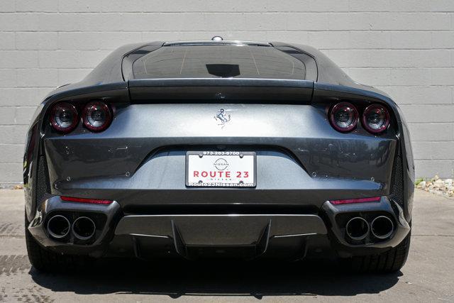 2020 ferrari 812 superfast base