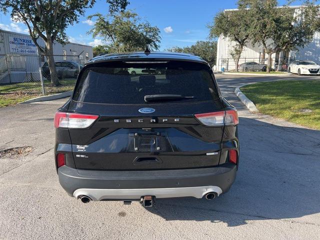 2020 ford escape sel