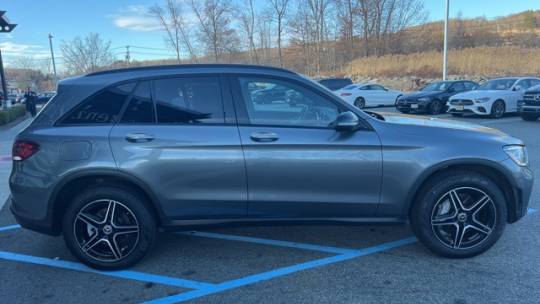 2022 Mercedes-Benz GLC
