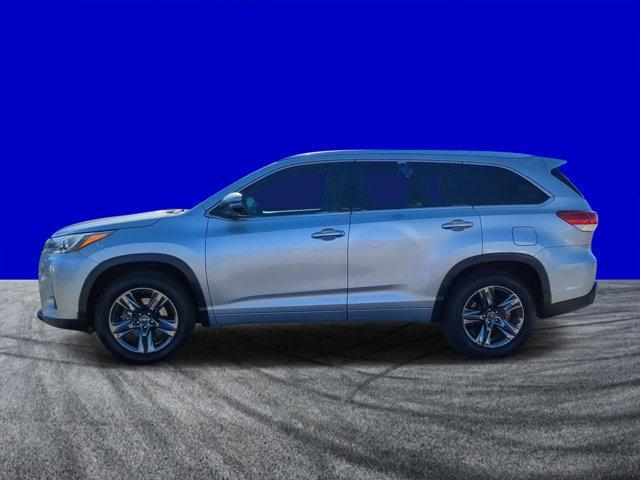 2017 toyota highlander limited platinum
