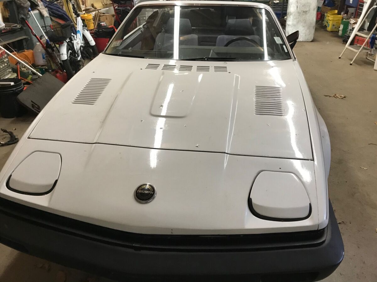 1981 triumph tr7 4cyl.,auto , rwd, conv