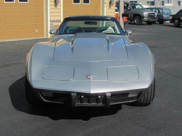 1978 chevrolet silver anniversary edition corvette with only 40,370 miles!!!