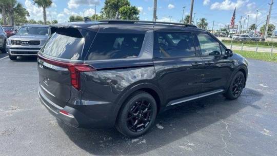 2025 Kia Carnival