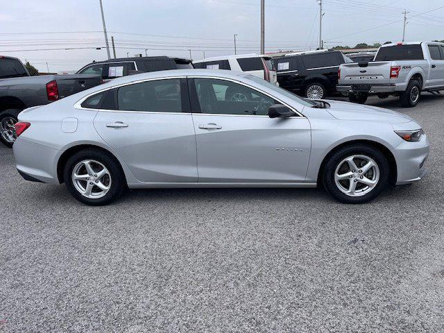 2017 chevrolet malibu 1ls