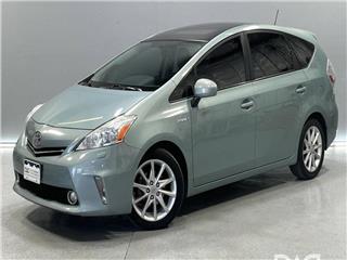 2013 Toyota Prius v (+) 5 door