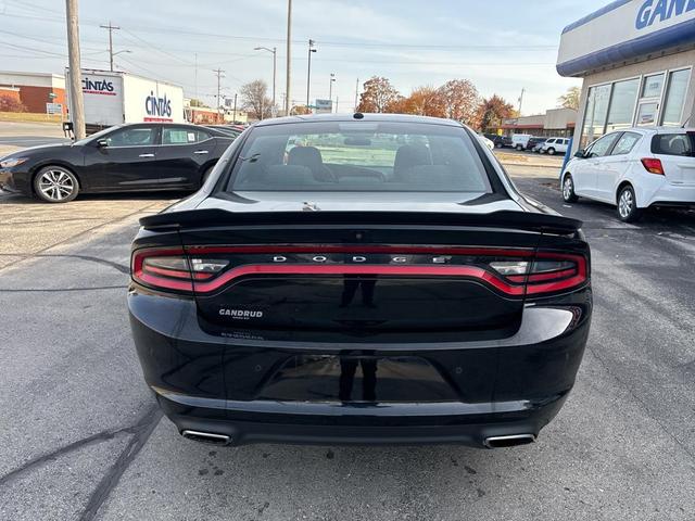 2018 dodge charger sxt