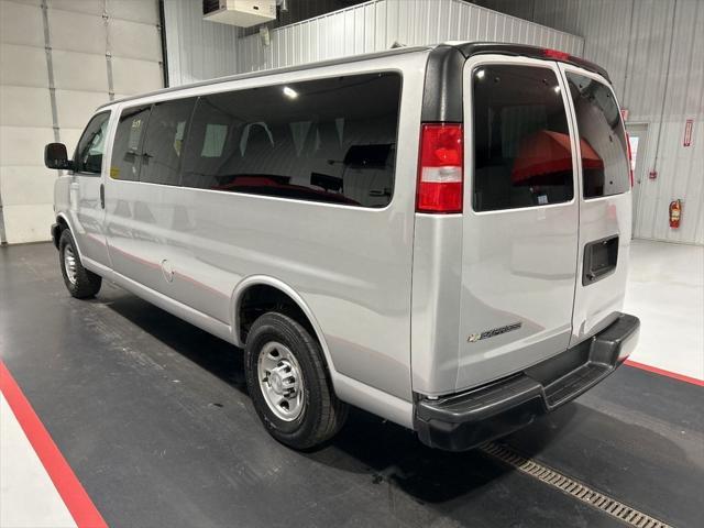 2019 chevrolet express 3500 ls