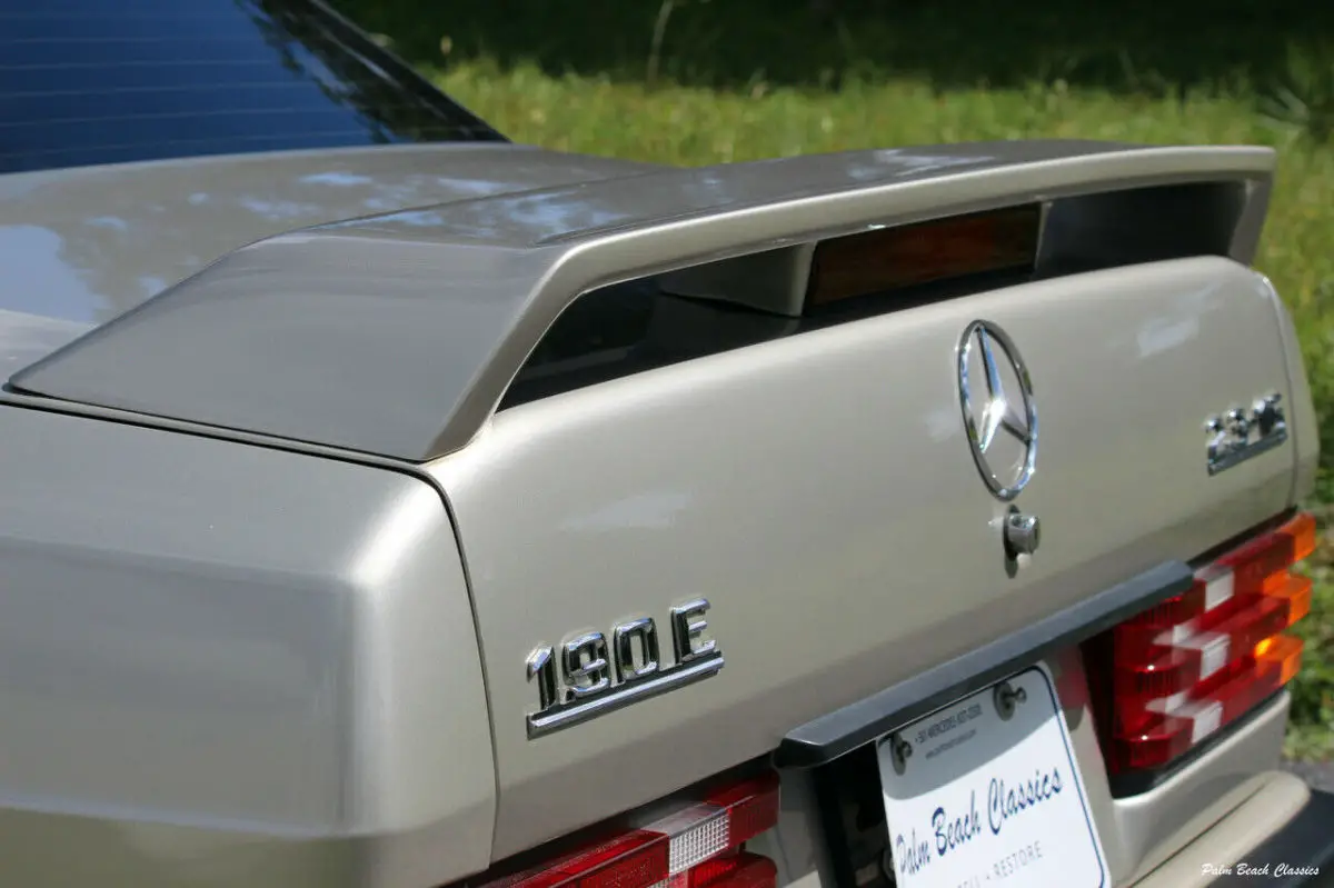 1986 mercedes benz 190e 2.3-16 cosworth senna tribute