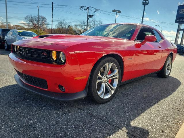 2022 dodge challenger r/t