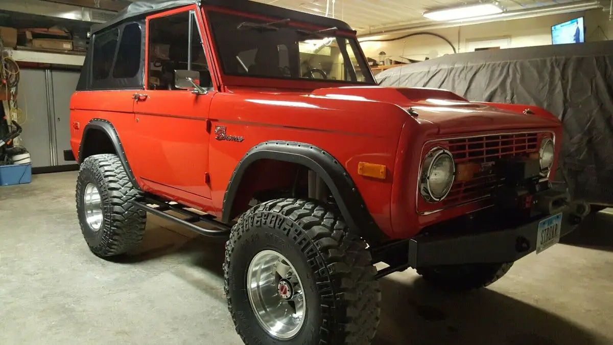 1976 ford bronco suv red 4wd automatic sport
