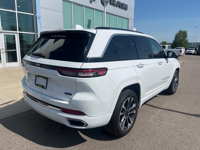 2022 jeep grand cherokee overland