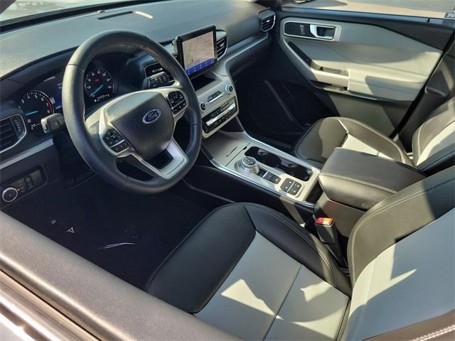 2024 ford explorer xlt