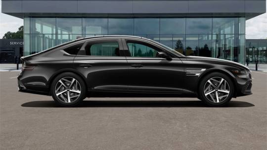 2025 Genesis G80