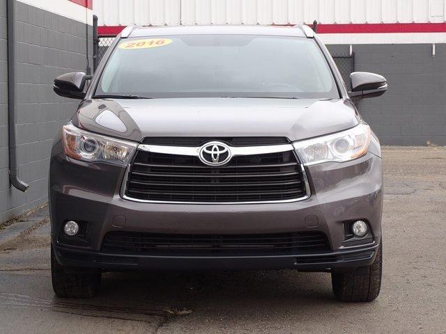 used 2016 toyota highlander xle v6 heath, oh 43056 for sale in newark, ohio