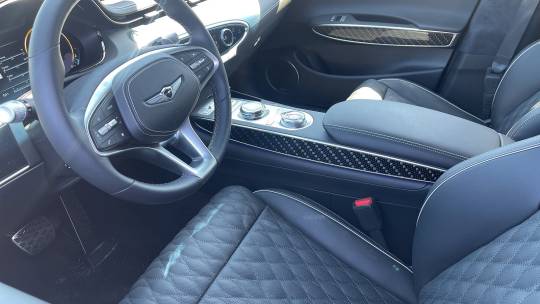 2024 Genesis GV70
