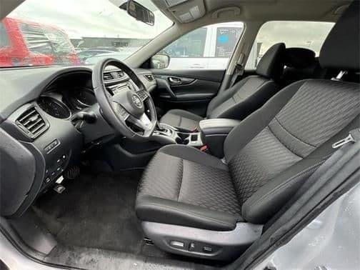 2018 nissan rogue sv in defiance, ohio