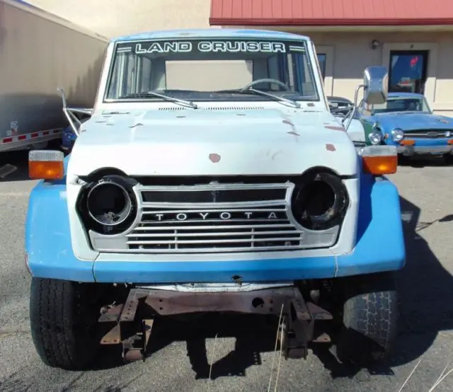 1979 toyota fj55 land cruiser --long time sitter-great project builder-solid