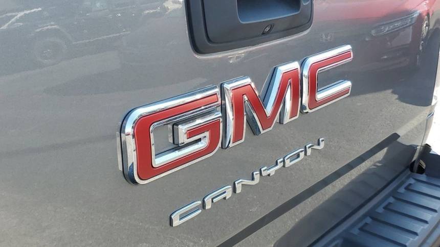 2022 gmc canyon elevation