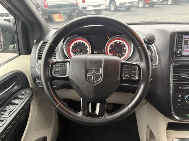 2019 dodge grand caravan sxt