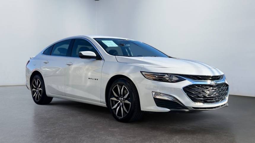 2022 chevrolet malibu rs