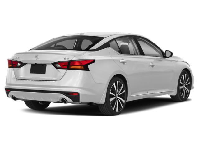 2022 nissan altima sr fwd