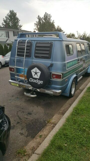 1977 dodge b200 custom van