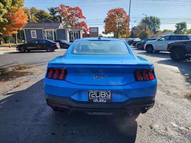 2024 ford mustang gt premium