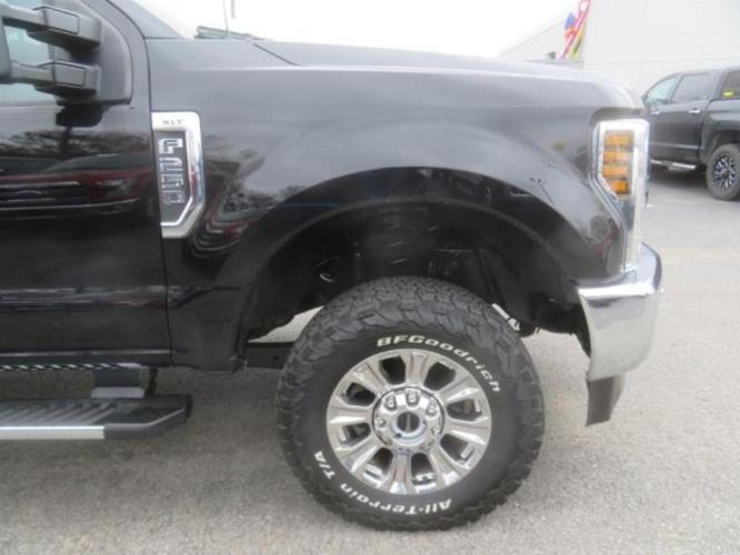 2018 ford f-250 super duty xlt 4x4 xlt 4dr crew cab 6.8 ft. sb pickup for sale in jefferson, west virginia