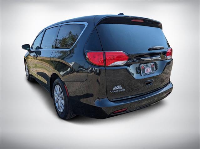 2021 chrysler voyager l