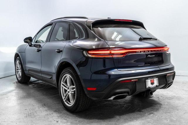 2022 porsche macan base