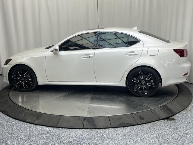 2013 lexus is 250 base