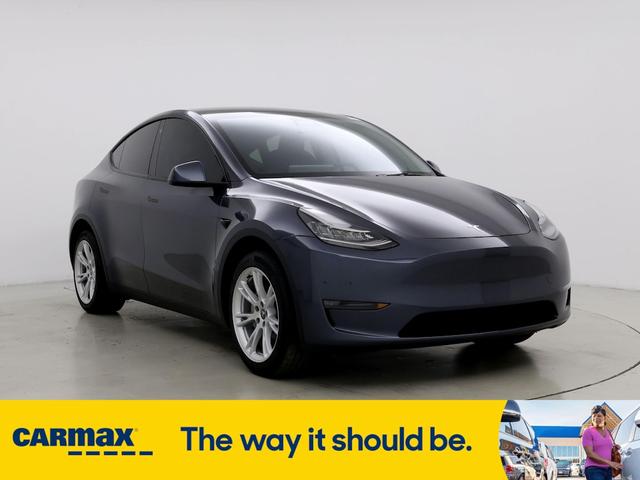 2023 tesla model y long range