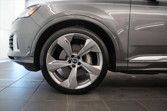 2021 audi q7 55 prestige