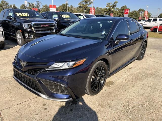 2021 toyota camry xse